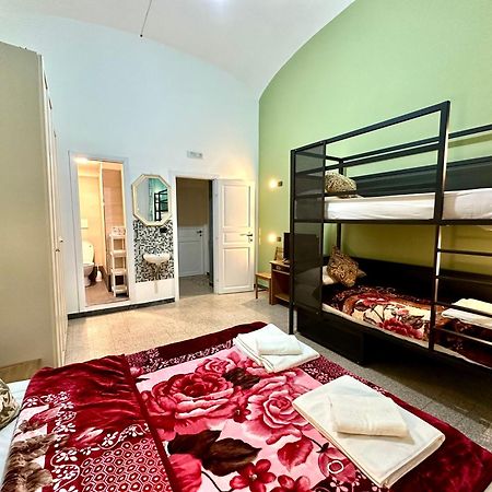 B&B Termini Colosseo Suite 罗马 外观 照片