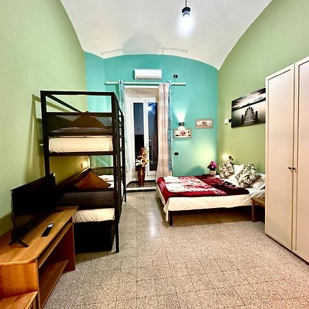 B&B Termini Colosseo Suite 罗马 外观 照片